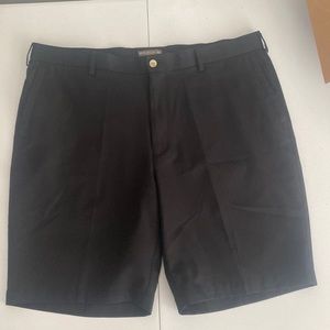 Peter Millar Shorts Crown Sport Black Golf Shorts Men’s Size 38-9” Inseam